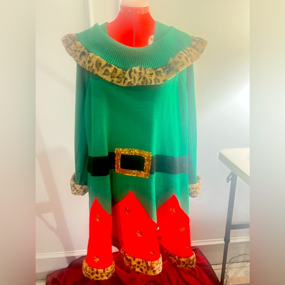 Dresses & Skirts - Holiday Time Christmas Elf sweater dress ugly sweater size 2X leopard fur trim